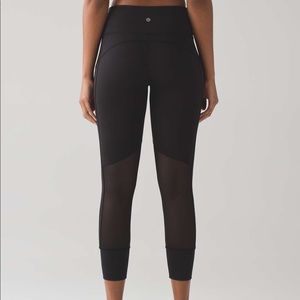 Lululemon Hit It 7/8 Tight (25") size 6